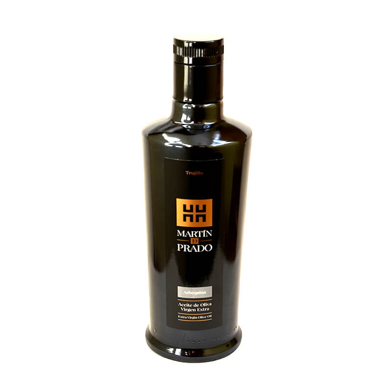 Bottle of olive oil of Arbequina de Martin de Prado